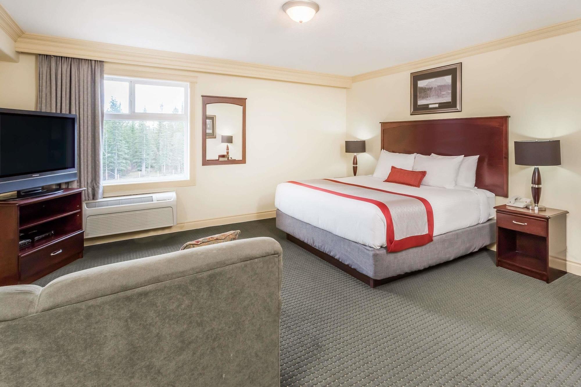 Ramada By Wyndham Hinton Hotel Luaran gambar